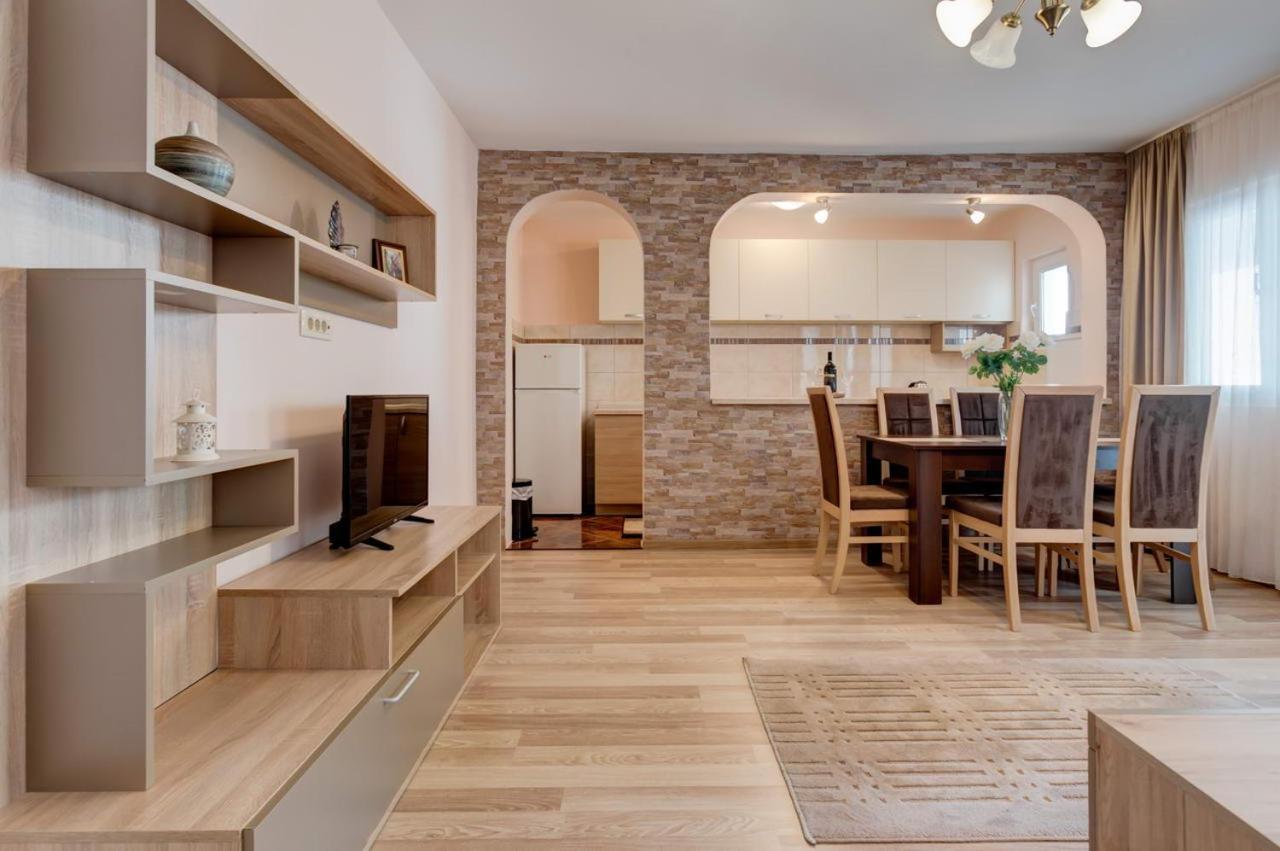 Hana Accommodation 스베티스테판 외부 사진