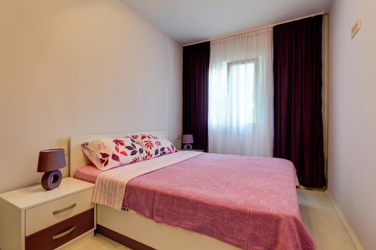 Hana Accommodation 스베티스테판 외부 사진
