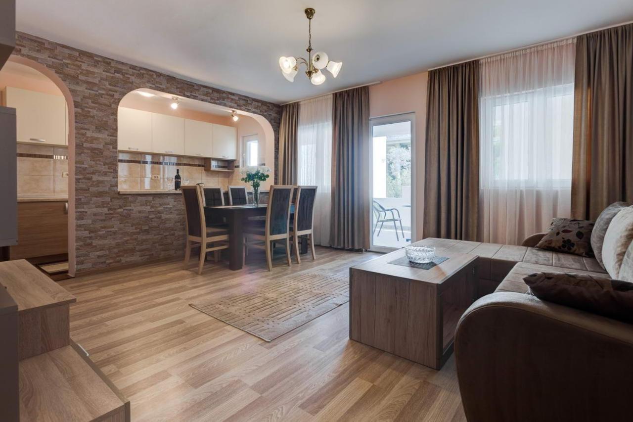 Hana Accommodation 스베티스테판 외부 사진
